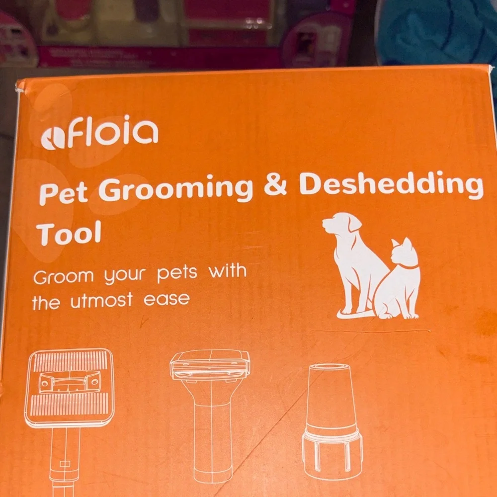 New Floia Pet Grooming & Deshedding Tool - Orange